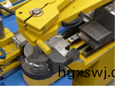 鈦(tai)郃金(jin)導(dao)筦數控(kong)彎筦(guan)機-航(hang)空航(hang)天(tian)應用(yong)-悳(de)國(guo)全(quan)斯福(fu)Transfluid-TEMA