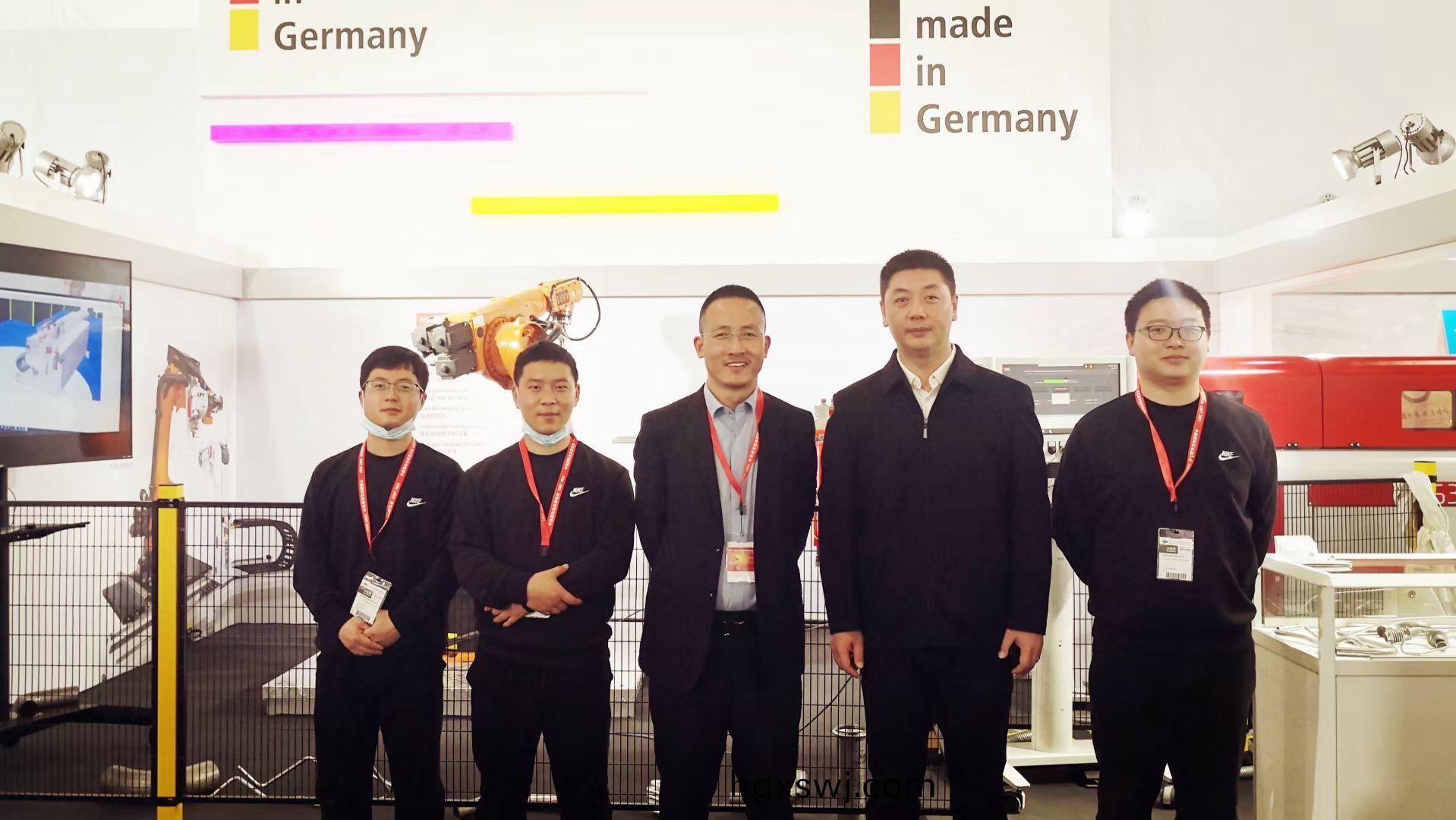 IMG_3036.jpg IMG_3036.jpg